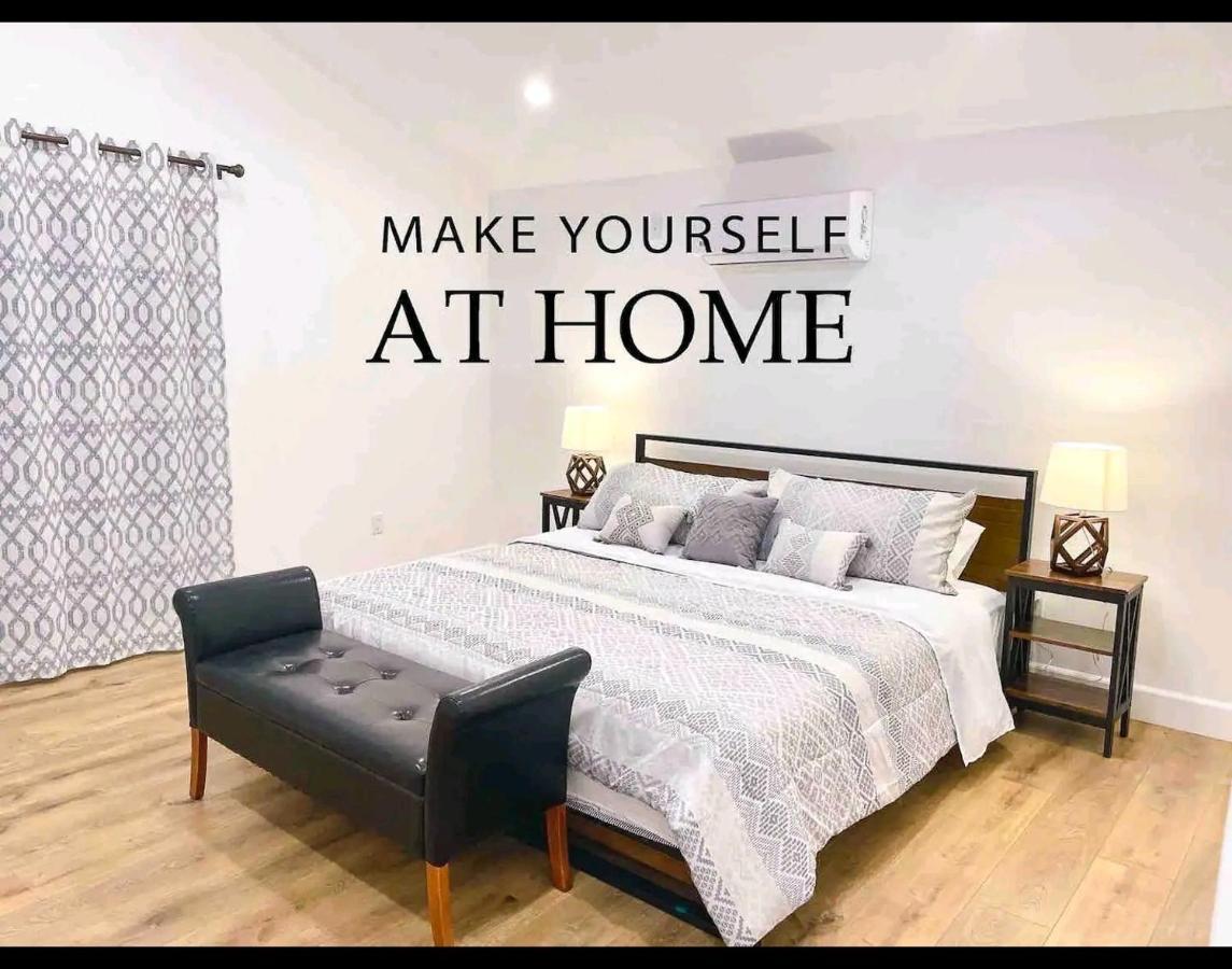 Gated Private House With Own Parking Sherman Oaks Hébergement de vacances Los Angeles