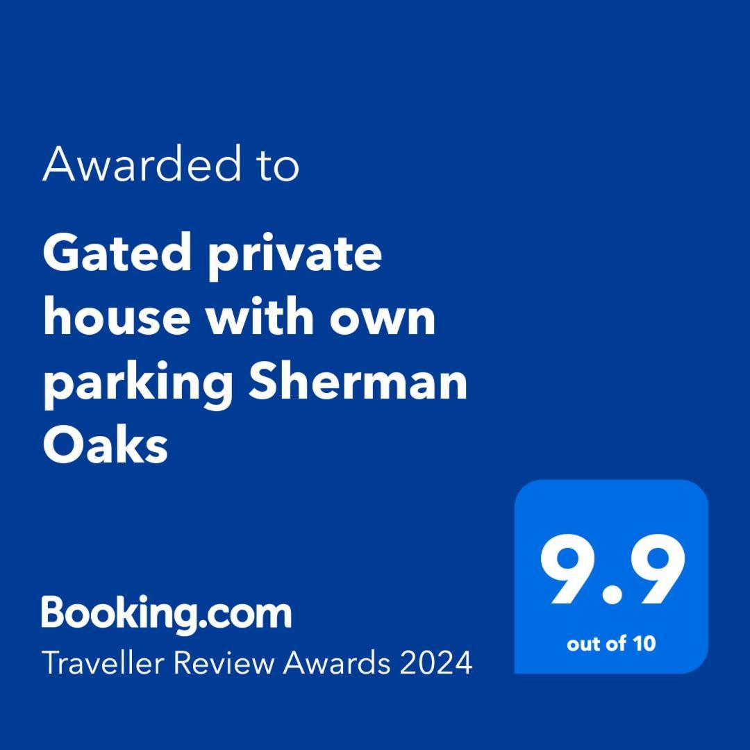 Hébergement de vacances Gated Private House With Own Parking Sherman Oaks